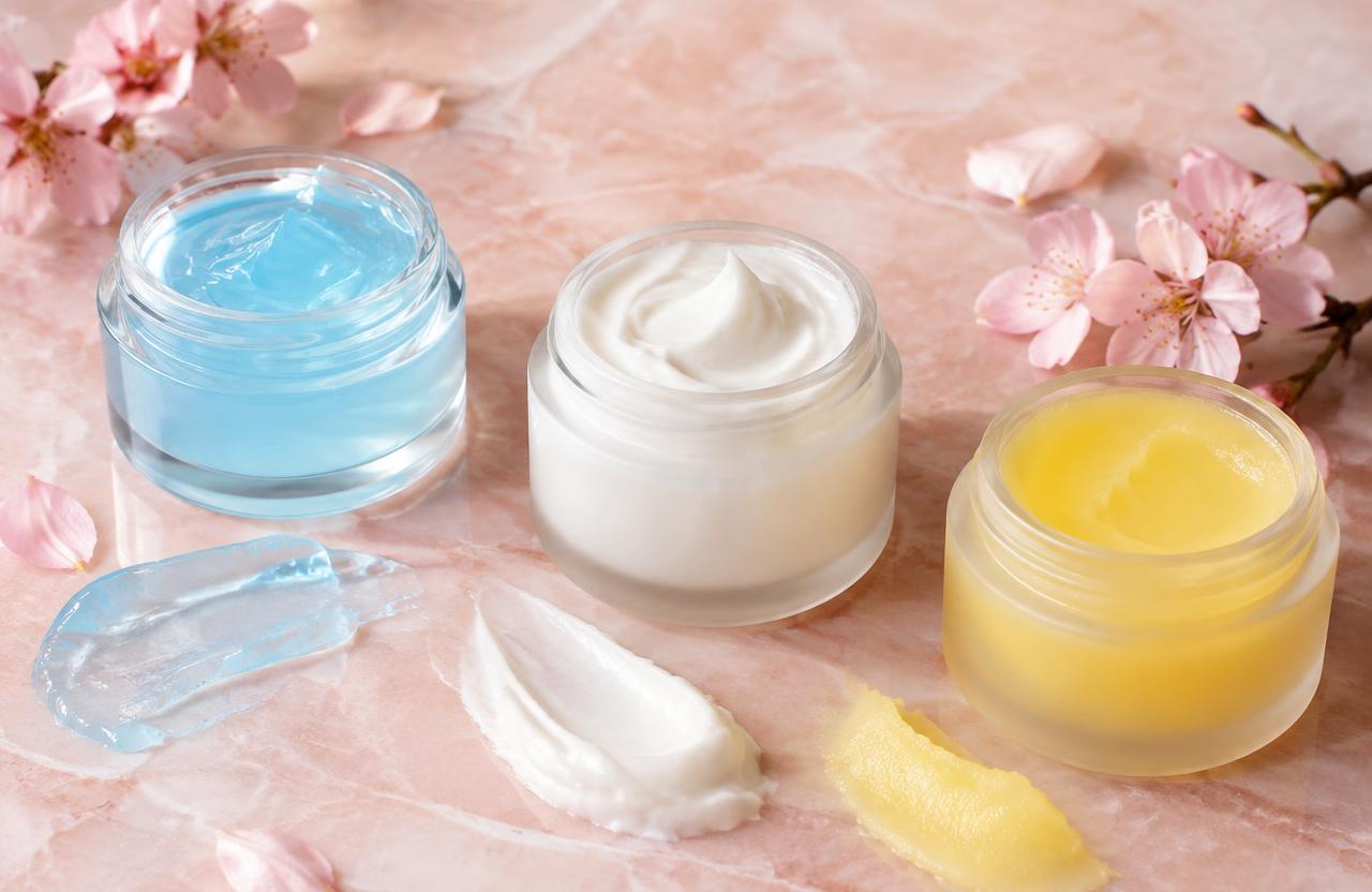 Gel, cream and balm moisturizer jars